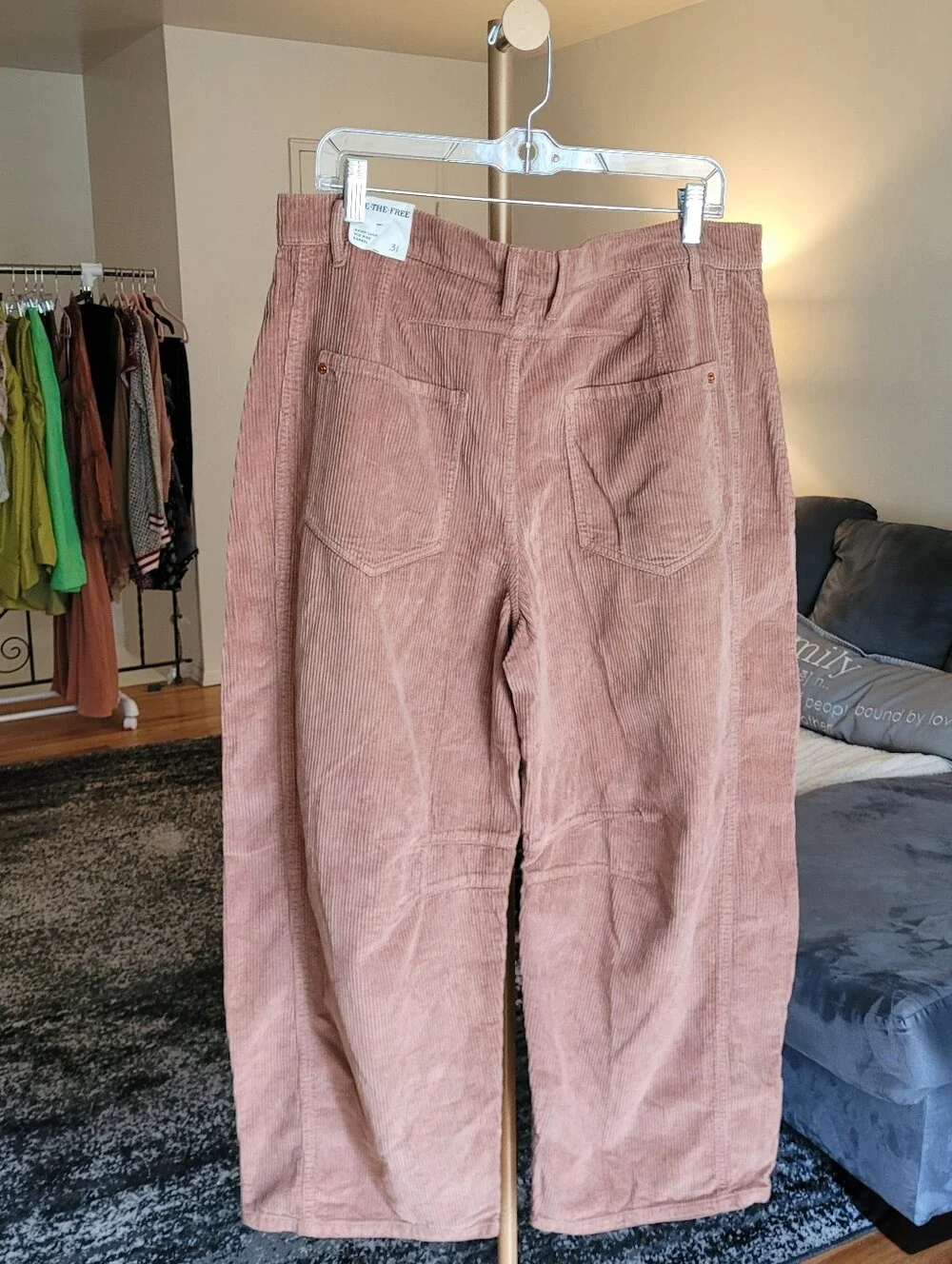 Free People We The Free Good Luck Mid-Rise Cord Barrel Pants Moca Brown Size 31 - Picture 4 of 16